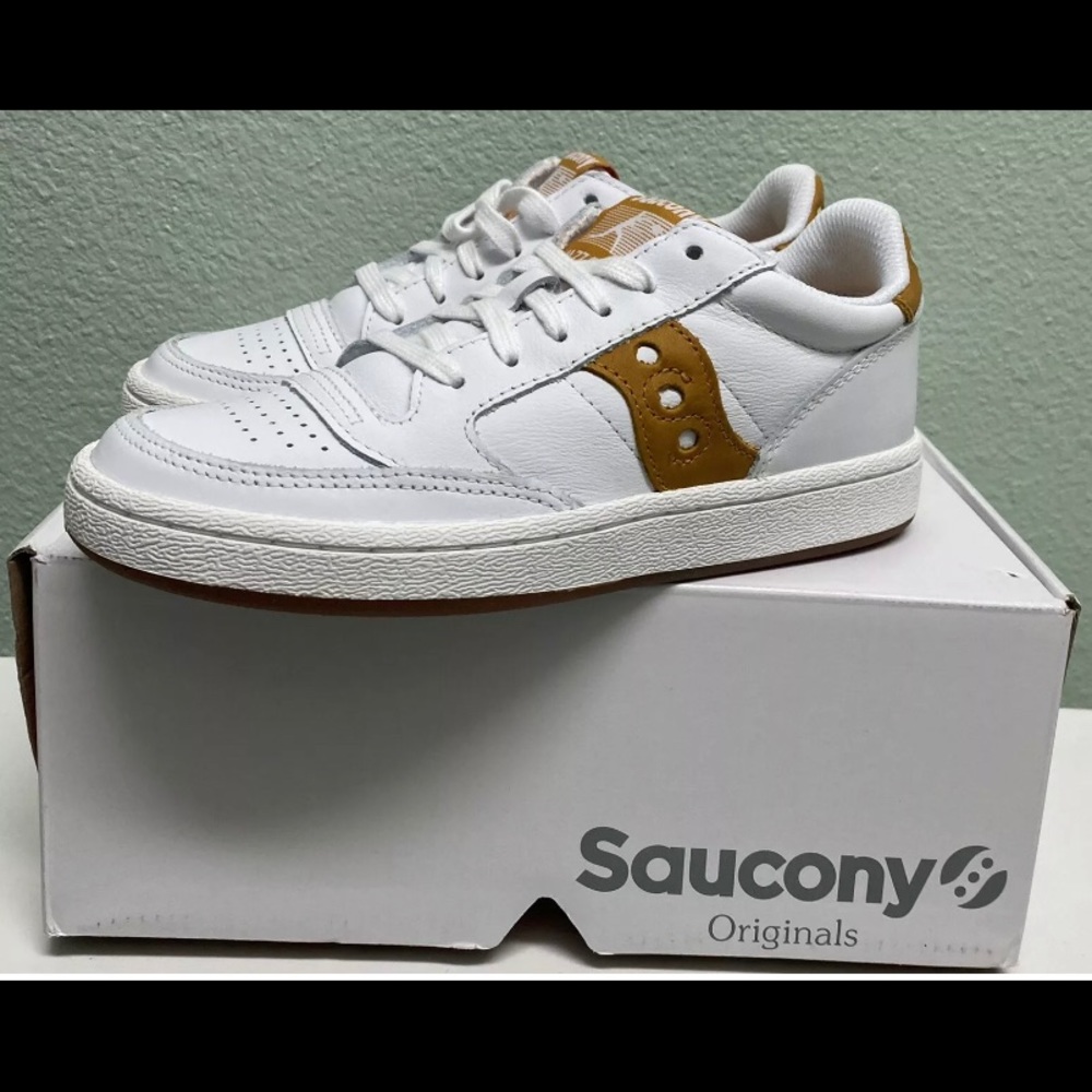 Saucony jazz original men’s jazz court sneakers white/ yellow orange size 3.5